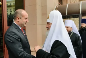 Патріарх Кирил зустрічається з болгарським представником щодо санкцій ЄС