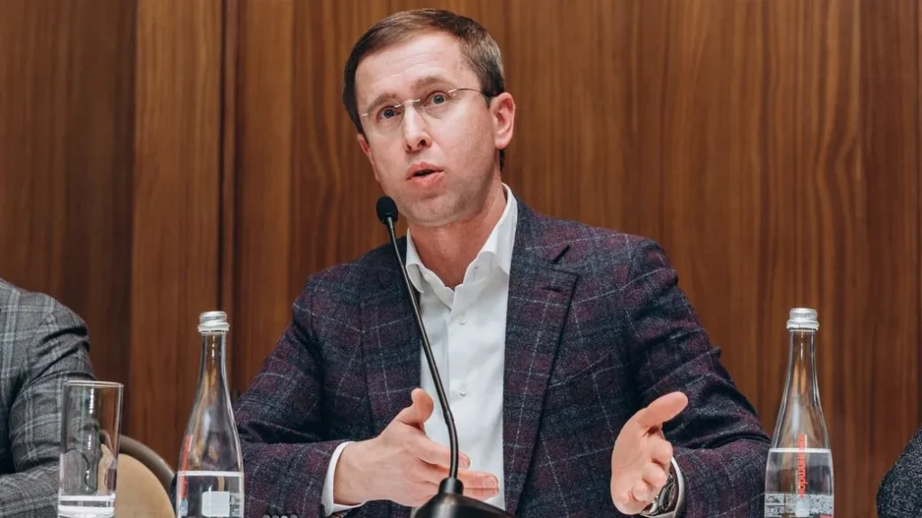 Сергей Корецкий обсуждает приоритеты безопасности и энергетики на встрече фракции
