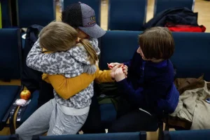 Українські діти, яких повернули після депортації