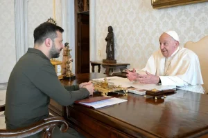 Папа Римський Франциск зустрічається з Президентом України Володимиром Зеленським