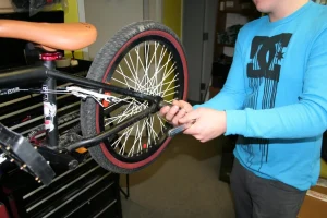 skilky-koshtuie-pominiaty-kameru-na-velosypedi-u-2026-rotsi-ccac